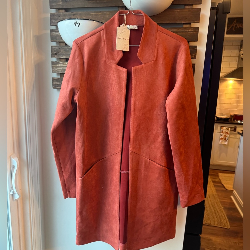 Nwt hem and thread suede long jacket with pockets small fits med orange pumpkin